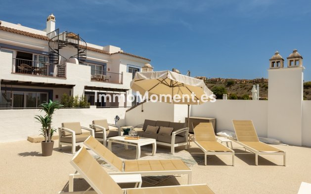 Reventa - Apartamento - Benahavís - Benahavís Centro
