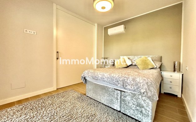 Resale - Apartment - Orihuela - Villamartín