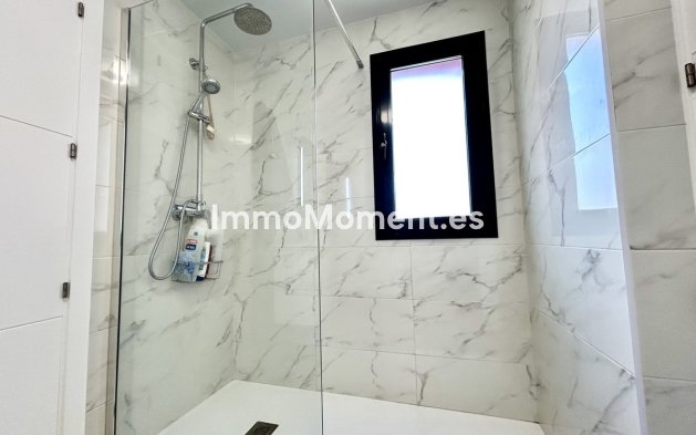 Resale - Apartment - Orihuela - Villamartín