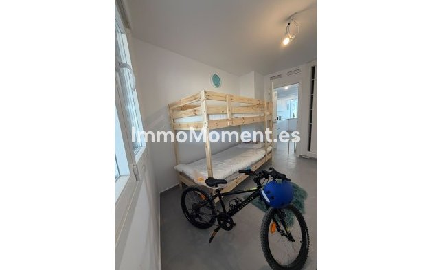 Resale - Apartment - Villajoyosa - Villajoyosa Centro