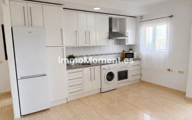 Resale - Apartment - Manilva - San Luis de Sabinillas