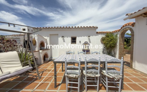 Resale - Country house - Inland  - Coín