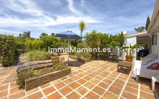 Resale - Country house - Inland  - Coín
