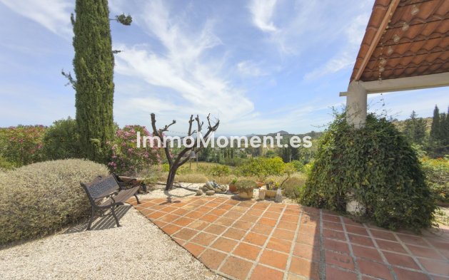 Resale - Country house - Inland  - Coín
