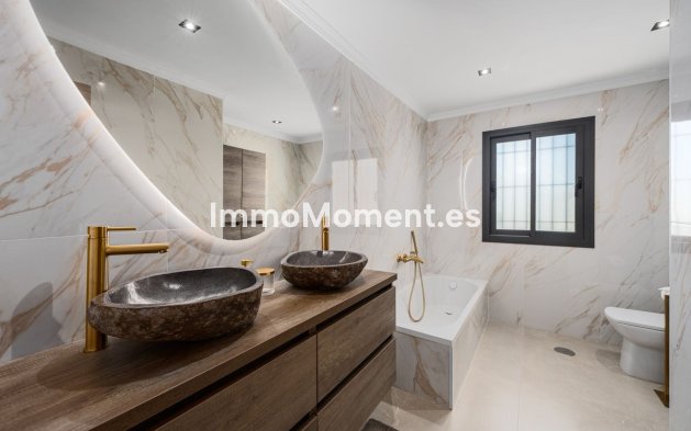 Wiederverkauf - Freistehende Villa - Marbella - Puerto Banús