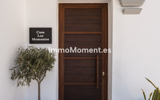 Wiederverkauf - Freistehende Villa - Marbella - Puerto Banús