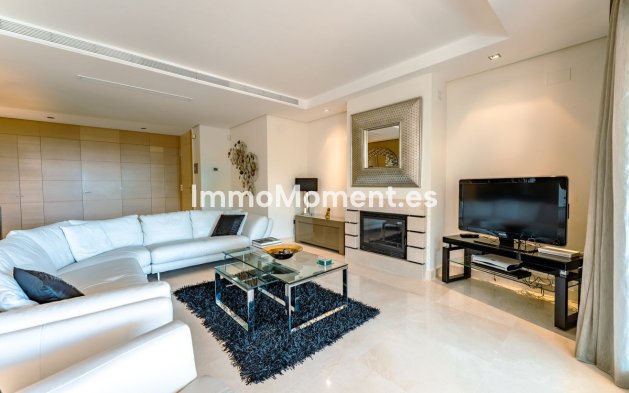 Resale - Apartment - Benahavís - La Quinta