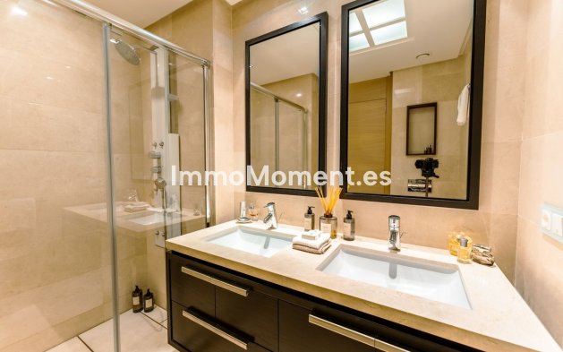Resale - Apartment - Benahavís - La Quinta
