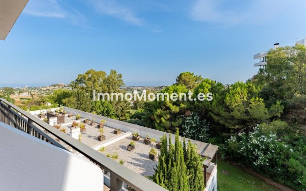 Resale - Apartment - Benahavís - La Quinta