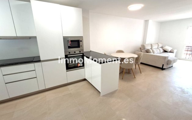 Resale - Apartment - Benalmadena - Benalmadena Costa