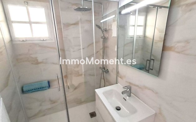 Resale - Apartment - Benalmadena - Benalmadena Costa