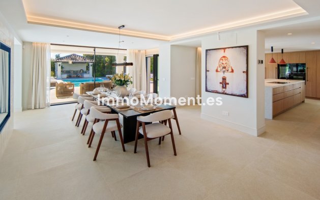 Wiederverkauf - Freistehende Villa - Marbella - Nueva Andalucía