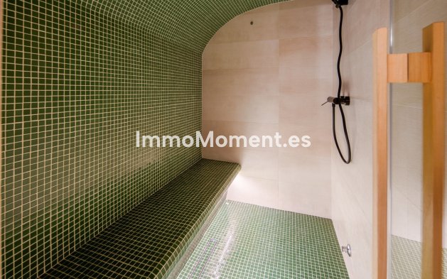 Wiederverkauf - Freistehende Villa - Marbella - Nueva Andalucía