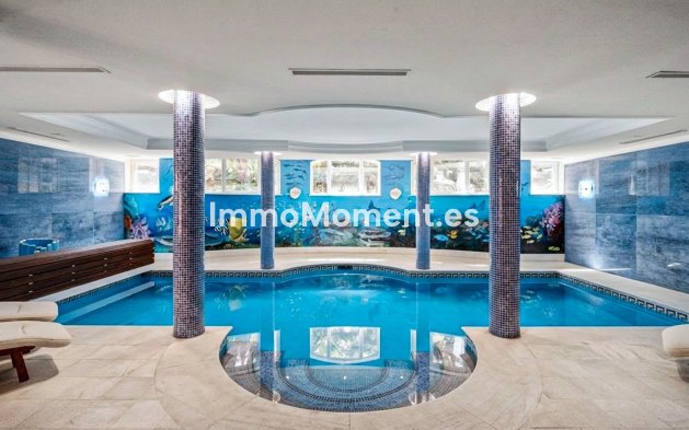 Wiederverkauf - Freistehende Villa - Marbella - Nueva Andalucía