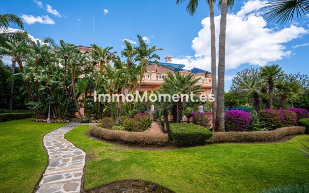 Wiederverkauf - Freistehende Villa - Marbella - Nueva Andalucía