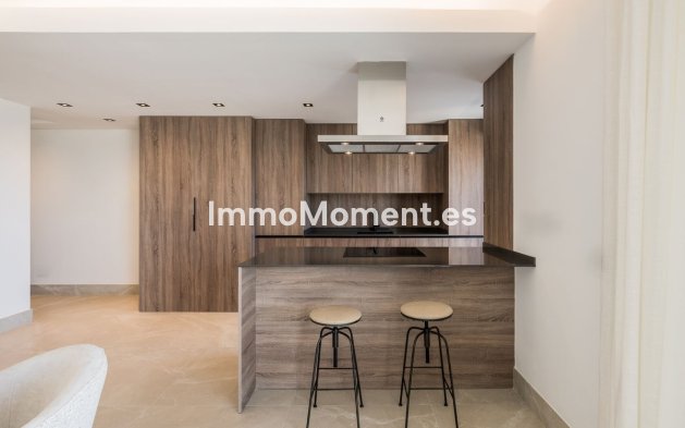 Resale - Apartment - Inland  - Istán