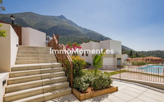 Resale - Apartment - Inland  - Istán