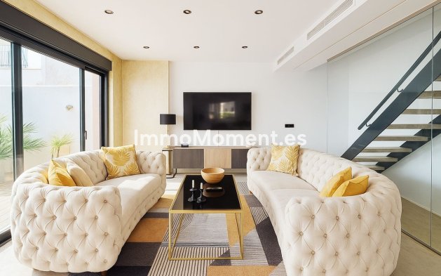Resale - Detached villa - Fuengirola - Fuengirola Centro