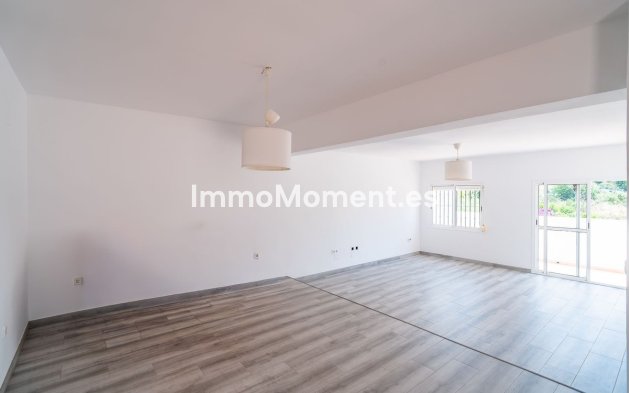 Resale - Detached villa - Benalmadena - Torremuelle