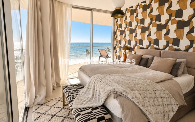 Revente - Appartement - Estepona  - Estepona Centro