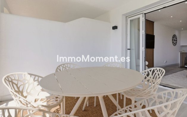 Resale - Apartment - Benahavís - La Quinta