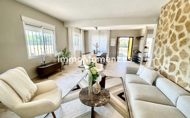 Wiederverkauf - Freistehende Villa - Orihuela - Cabo roig - La Zenia