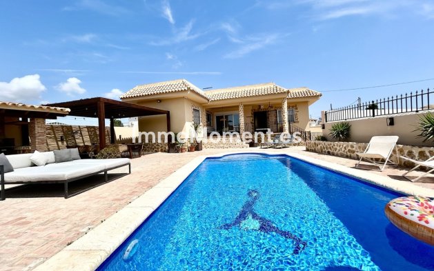 Wiederverkauf - Freistehende Villa - Orihuela - Cabo roig - La Zenia