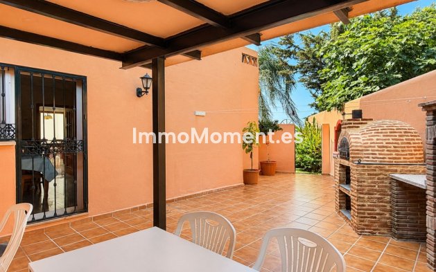Wiederverkauf - Freistehende Villa - Marbella - Marbella Centro