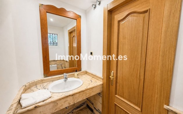 Wiederverkauf - Freistehende Villa - Marbella - Marbella Centro