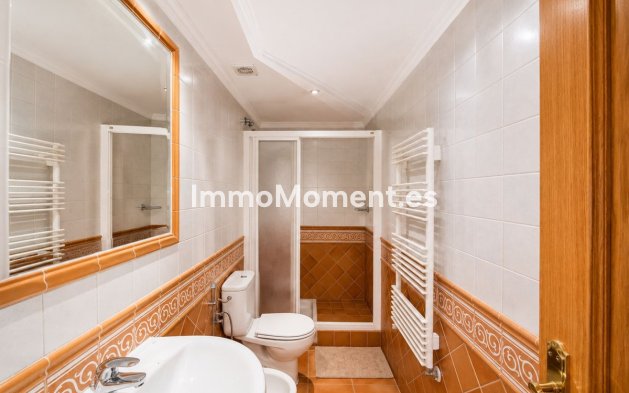 Wiederverkauf - Freistehende Villa - Marbella - Marbella Centro