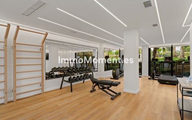 Reventa - Apartamento - Estepona  - Estepona Centro
