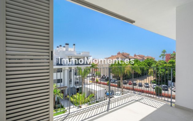 Reventa - Apartamento - Estepona  - Estepona Centro