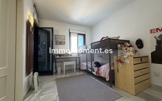 Revente - Maison mitoyenne - Estepona  - Bel Air