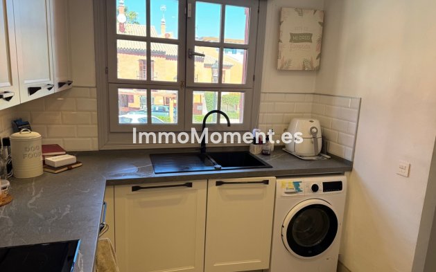 Bestaande woning - Rijtjeshuis - Estepona  - Estepona Centro