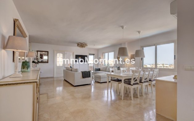 Resale - Apartment - Benalmadena - Torrequebrada