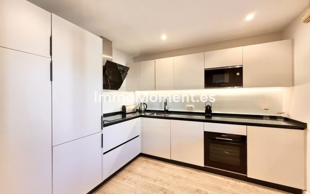 Resale - Apartment - Benahavís - Benahavís Centro