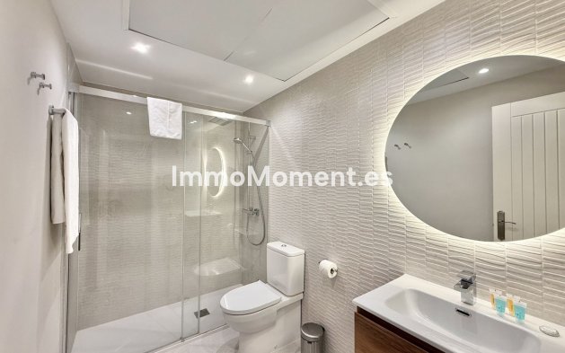 Resale - Apartment - Benahavís - Benahavís Centro