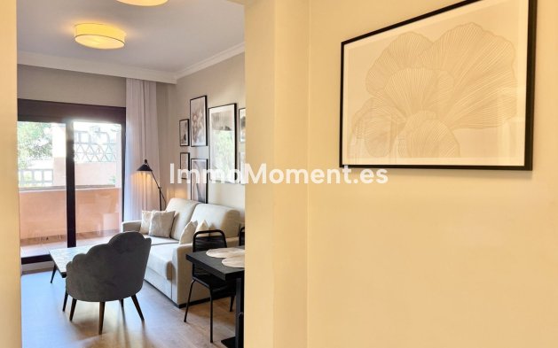 Resale - Apartment - Benahavís - Benahavís Centro