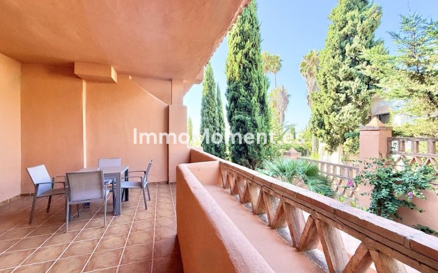 Resale - Apartment - Benahavís - Benahavís Centro
