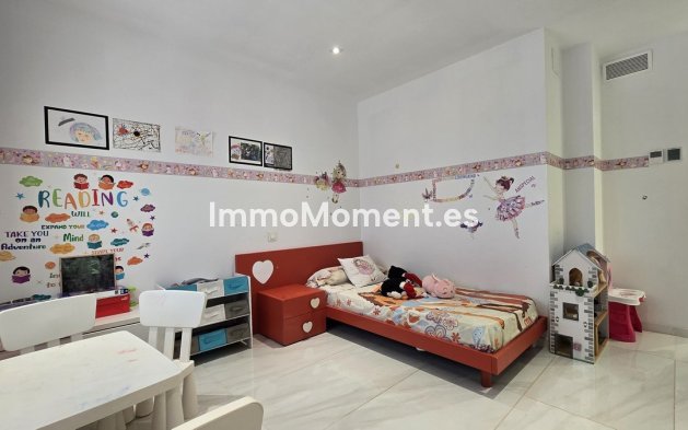Resale - Apartment - Marbella - San Pedro de Alcántara