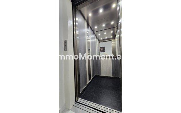 Resale - Apartment - Marbella - San Pedro de Alcántara