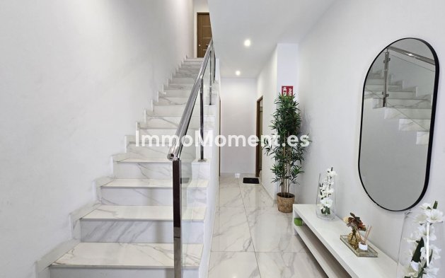 Resale - Apartment - Marbella - San Pedro de Alcántara