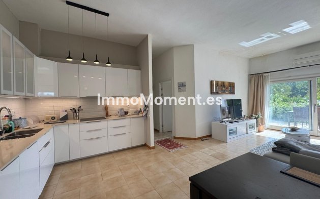 Bestaande woning - Appartement - Estepona  - Atalaya