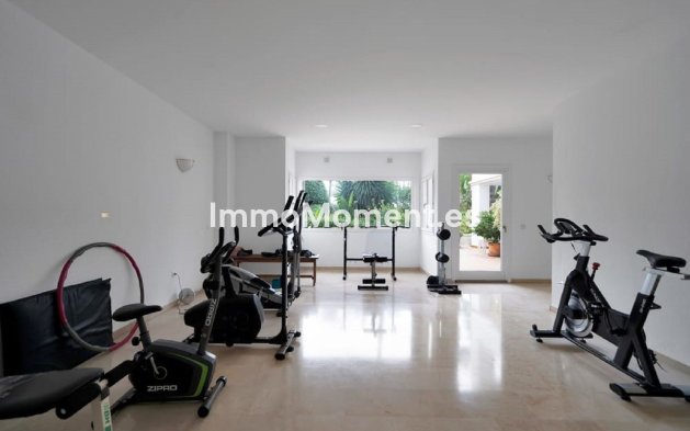 Bestaande woning - Appartement - Estepona  - Atalaya