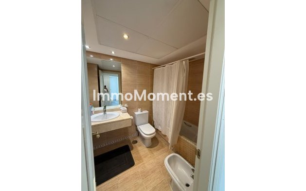 Revente - Appartement - Marbella - Nueva Andalucía