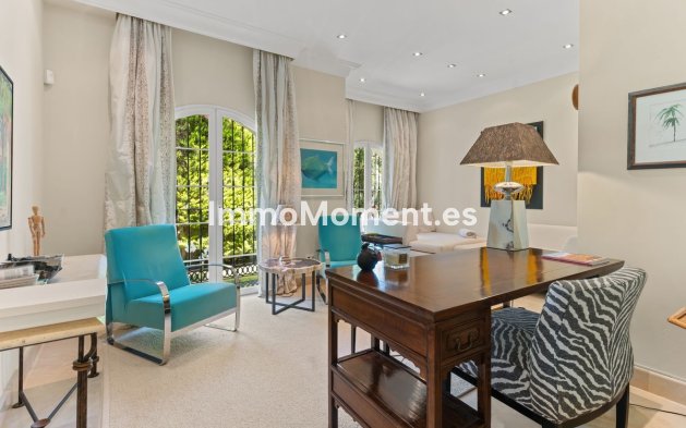 Reventa - Villa independiente - Marbella - Bahía de Marbella