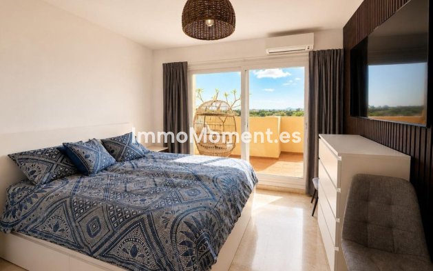 Wiederverkauf - Wohnung - Estepona  - Selwo