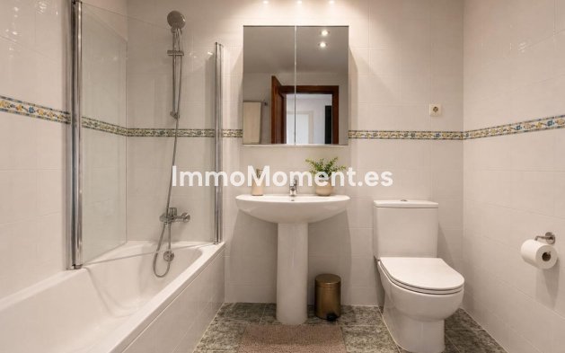 Wiederverkauf - Wohnung - Estepona  - Selwo
