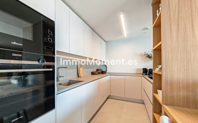 Wiederverkauf - Wohnung - Estepona  - Selwo