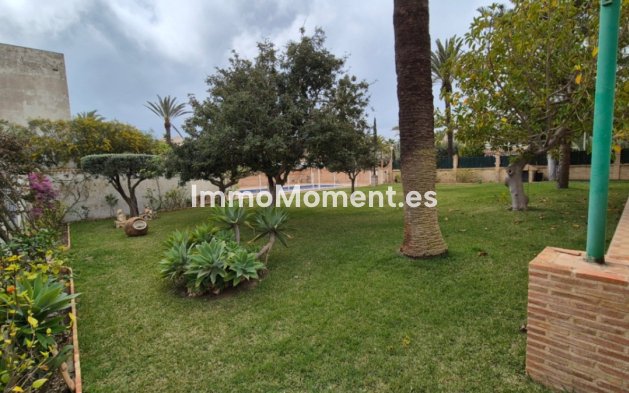 Reventa - Villa independiente - Orihuela - Orihuela Centro